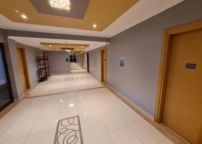 Royale By Arc Royal Luxury Apts * אנסה רויאל