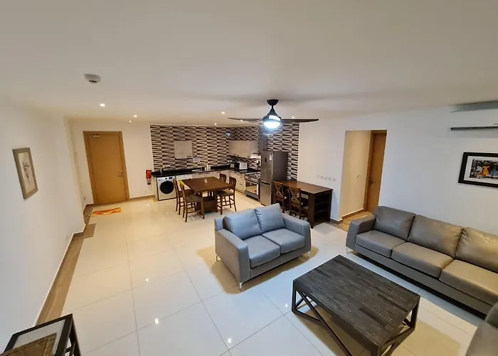 Royale By Arc Royal Luxury Apts *